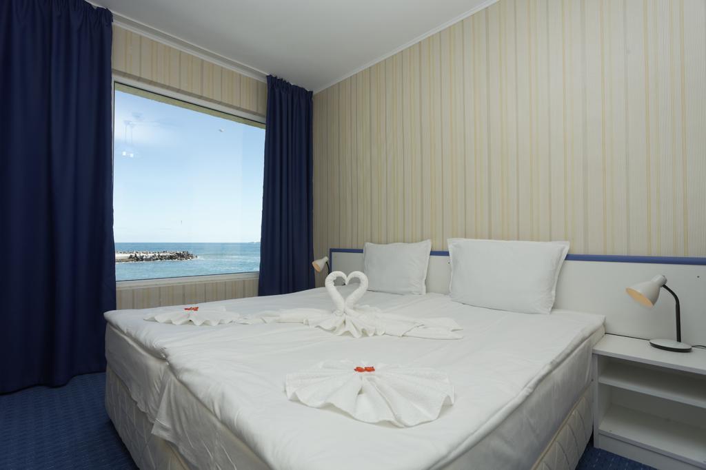 Hotel Marina Kiten  Bilik gambar