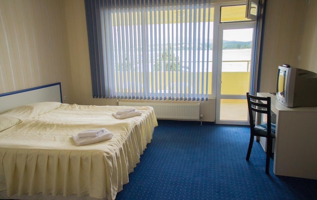 Hotel Marina Kiten  Bilik gambar
